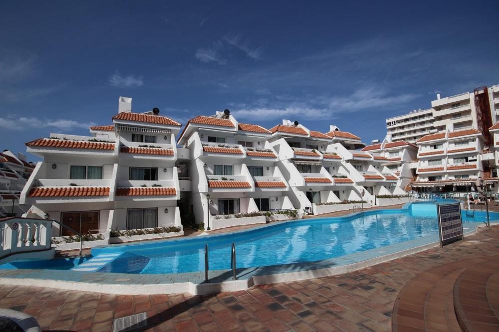 Floritas Sunrises Apartment Арона Екстериор снимка