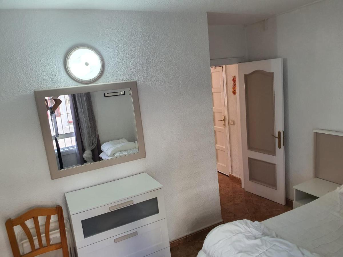 Floritas Sunrises Apartment Арона Екстериор снимка