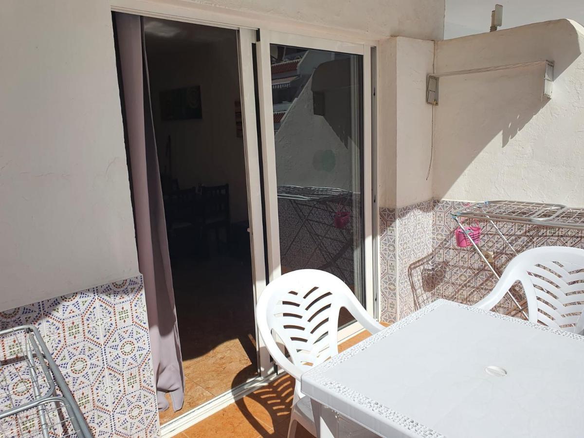 Floritas Sunrises Apartment Арона Екстериор снимка